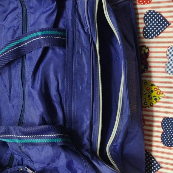 Purple Travel Gym Bag with Shoulder Strap - Picture 7 of 13